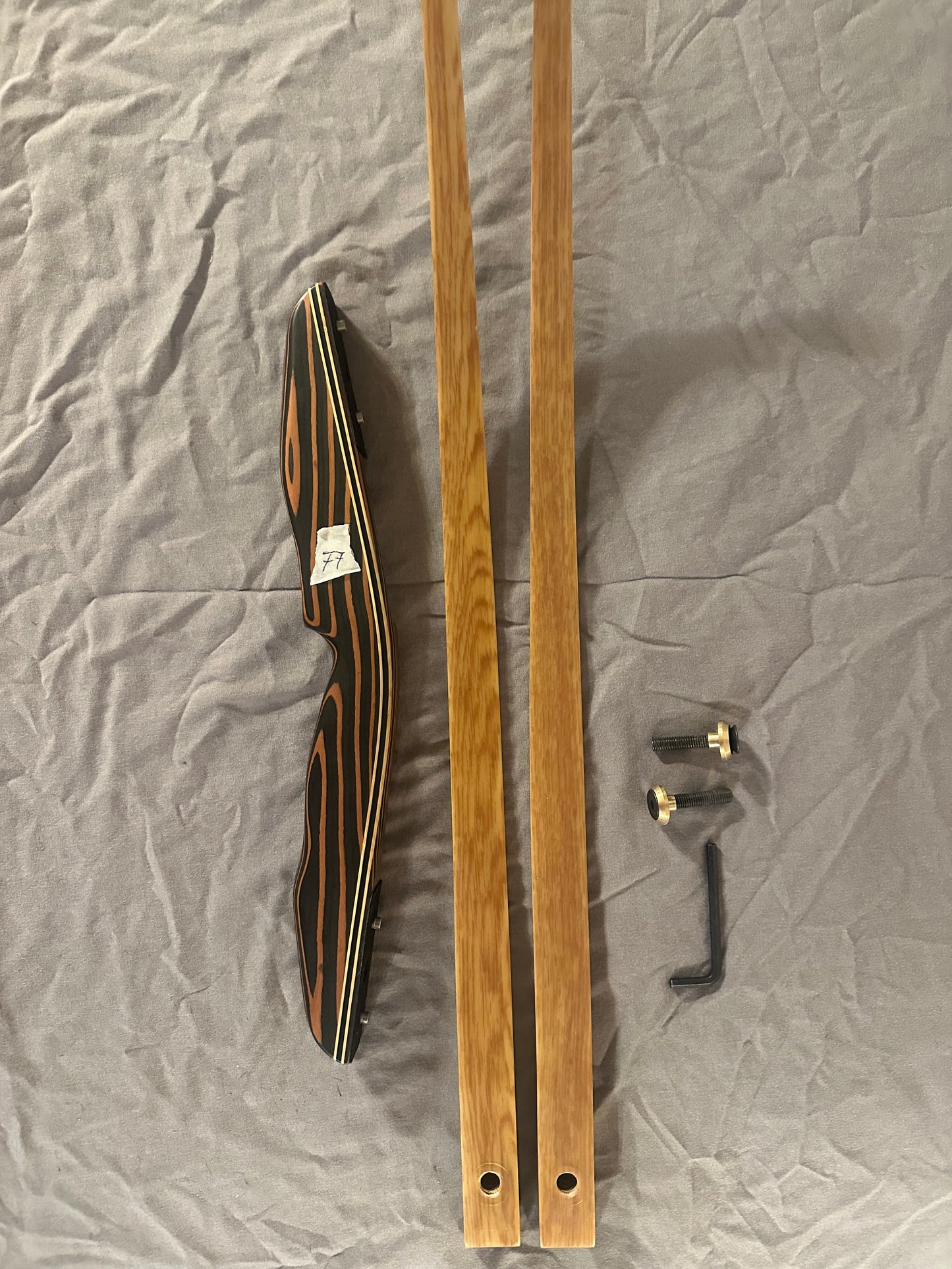 64” AMO 43# right hand RW:77 PMZ longbow