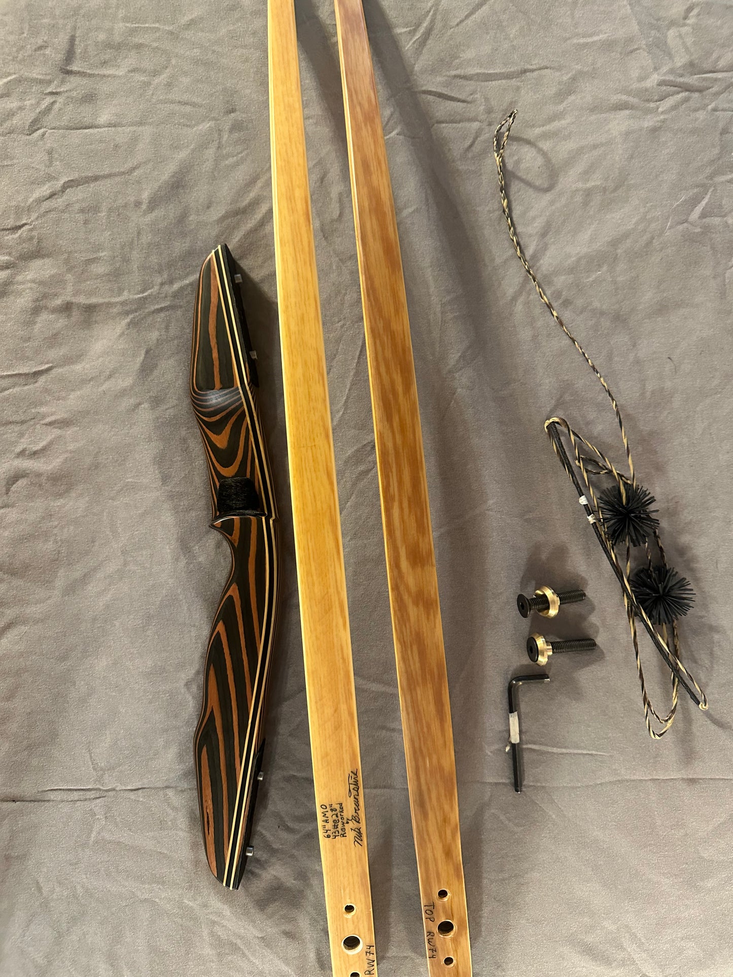 64” AMO 43# Left Hand RW:74 PMZ Longbow