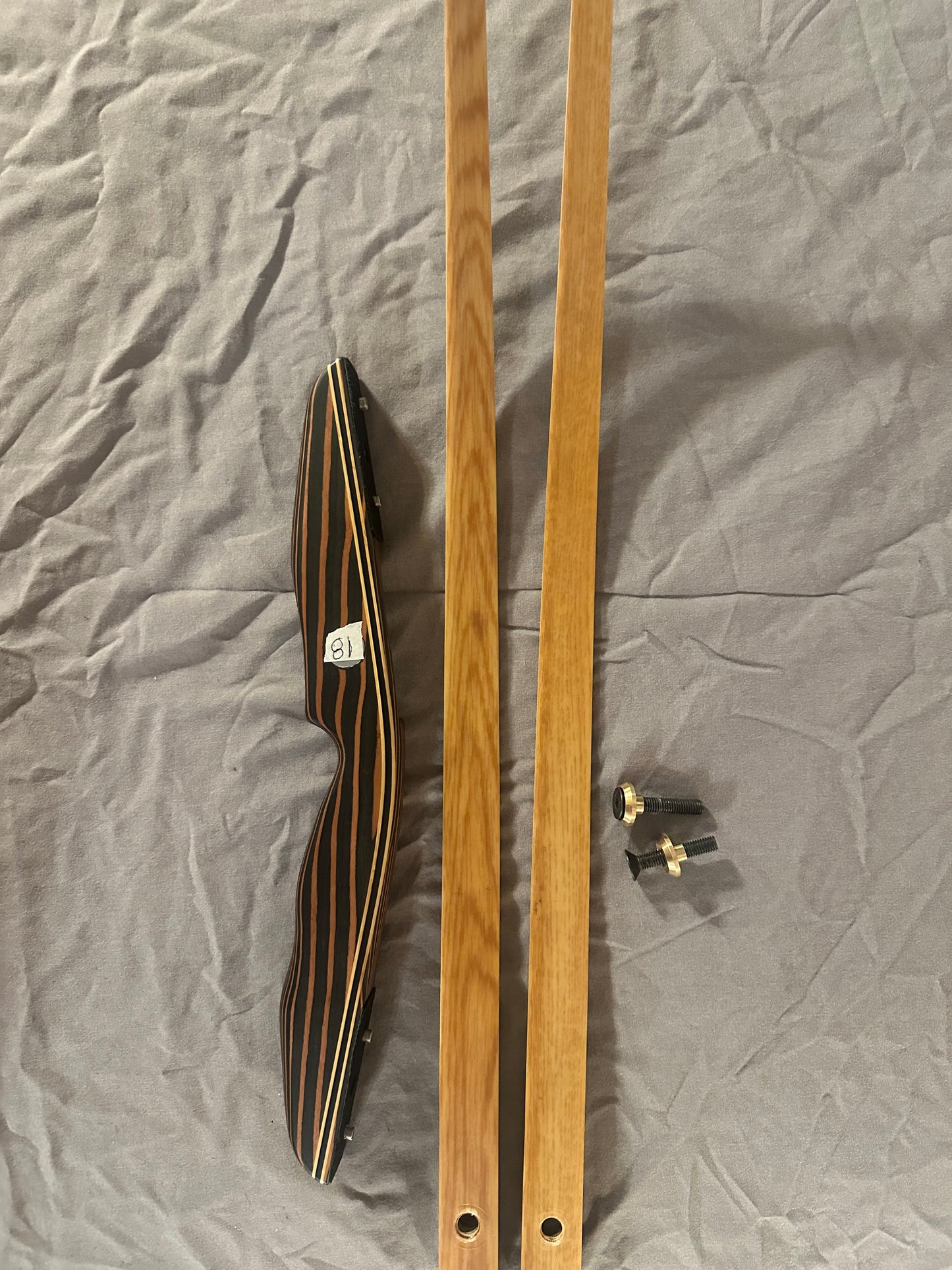 64” AMO 43# right hand RW:81 PMZ Longbow