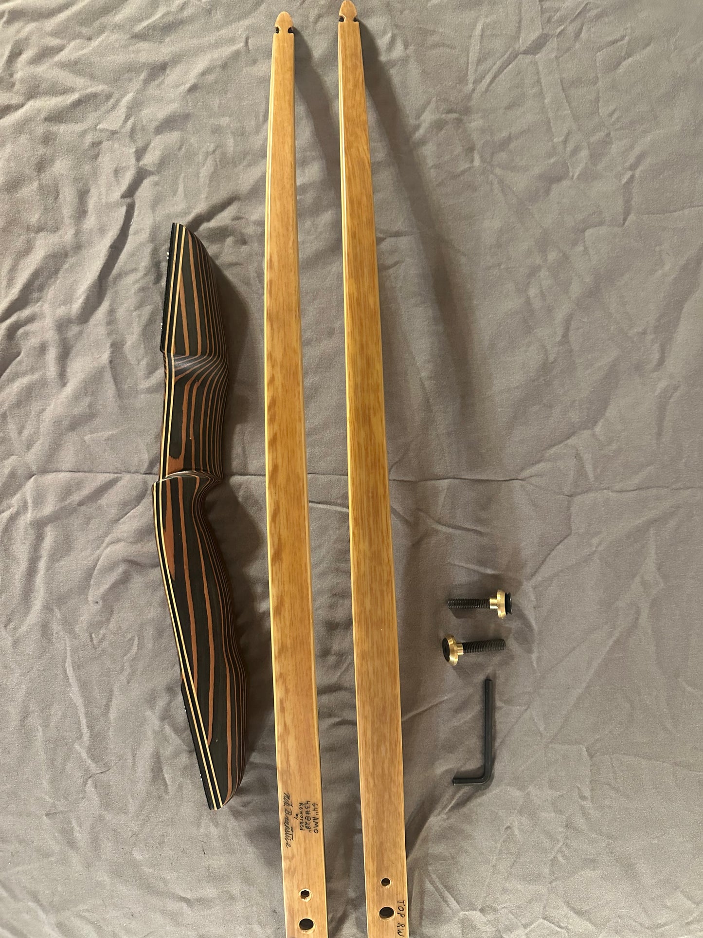 64” AMO 43# right hand RW:77 PMZ longbow